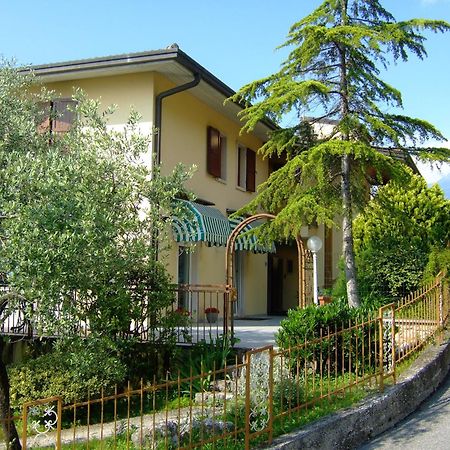 Residence San Vito Brenzone sul Garda Exterior photo